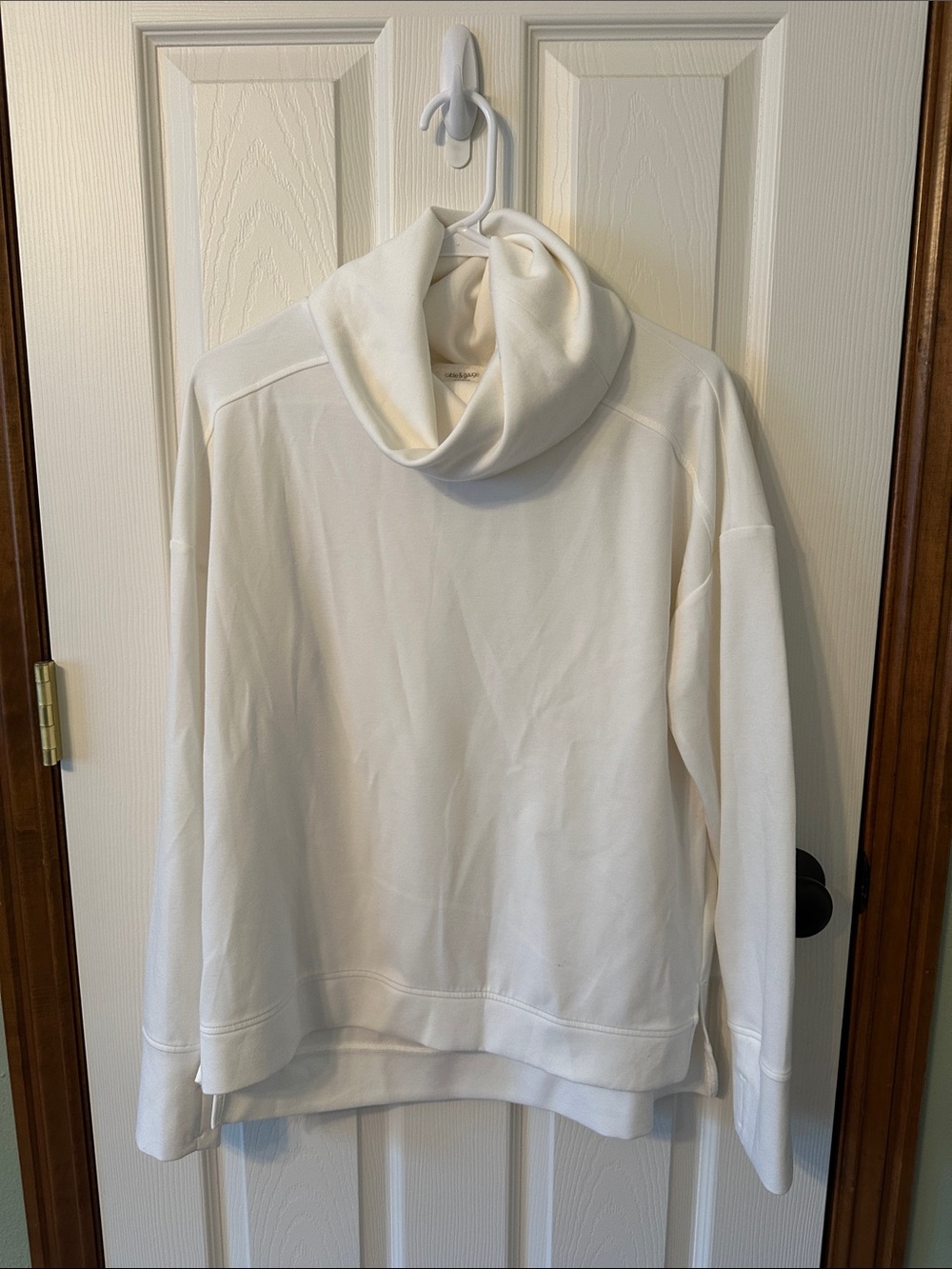 Cable & Gauge Cream Cowl Neck Pullover